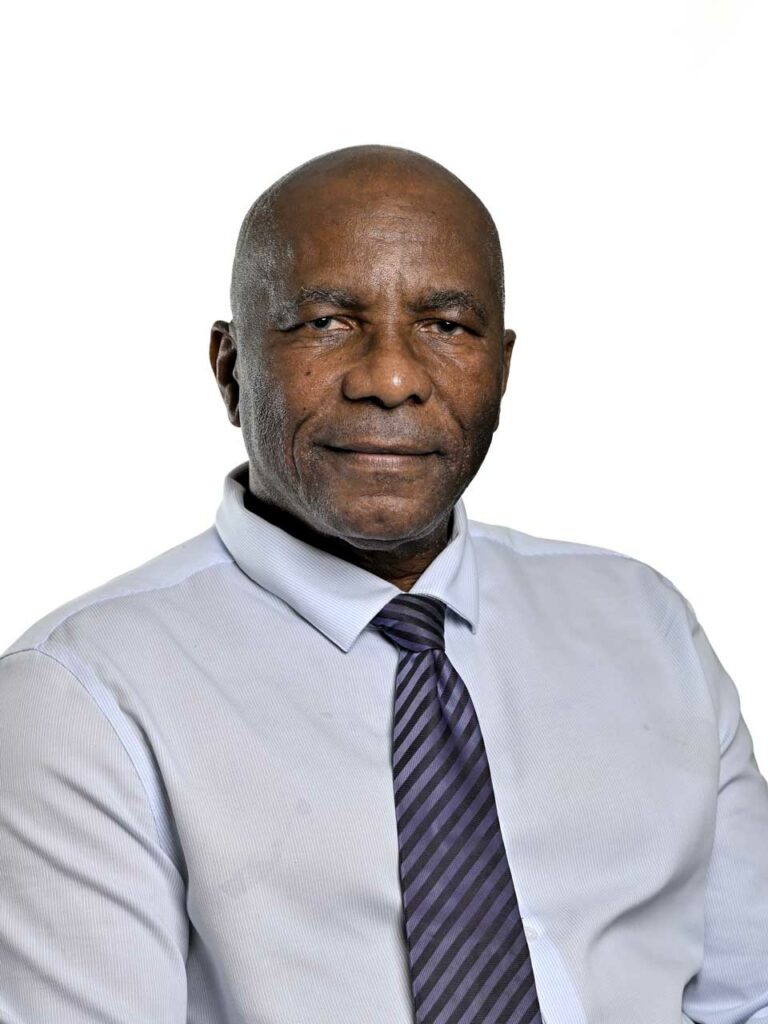 Finances et évaluation des politiques publiques M. José MIRANDE
